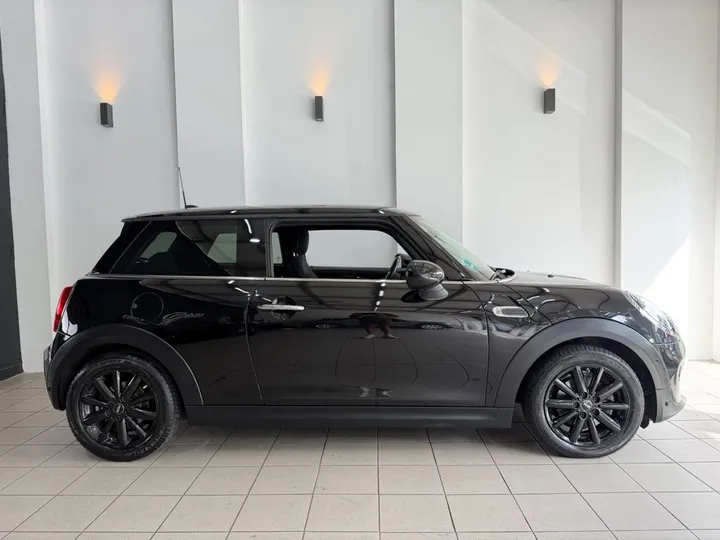 MINI Cooper D