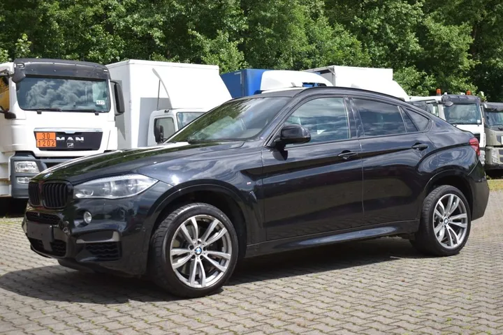 BMW X6 M50