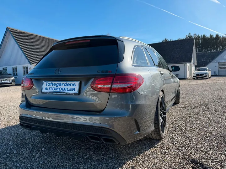 Mercedes-Benz C 63 AMG