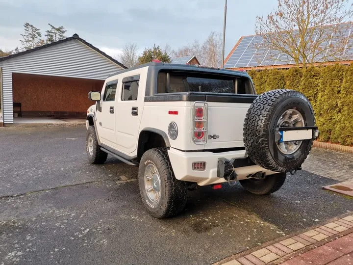 Hummer H2
