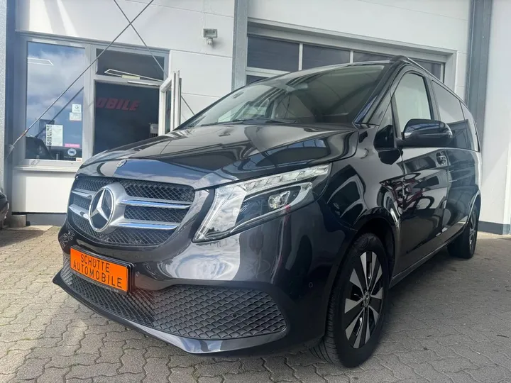 Mercedes-Benz V 250