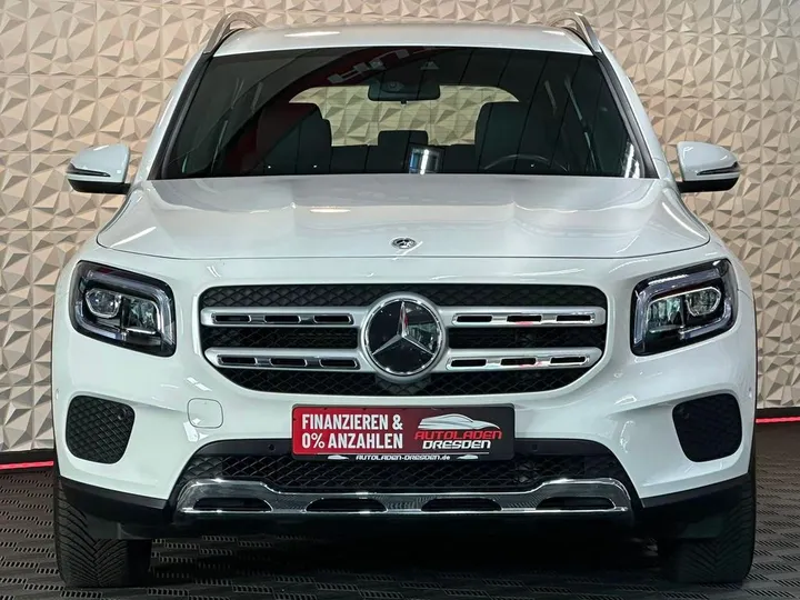 Mercedes-Benz GLB 200