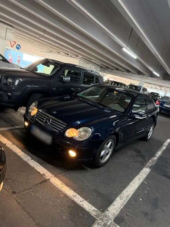 Mercedes-Benz C 200