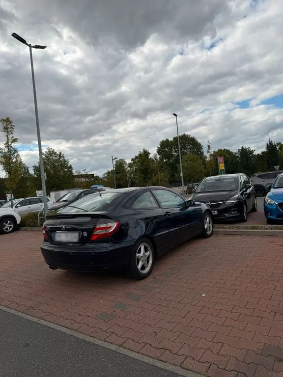 Mercedes-Benz C 200