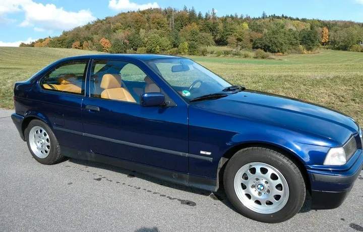 BMW 318