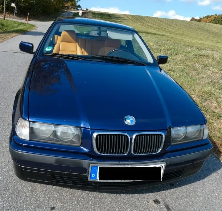 BMW 318