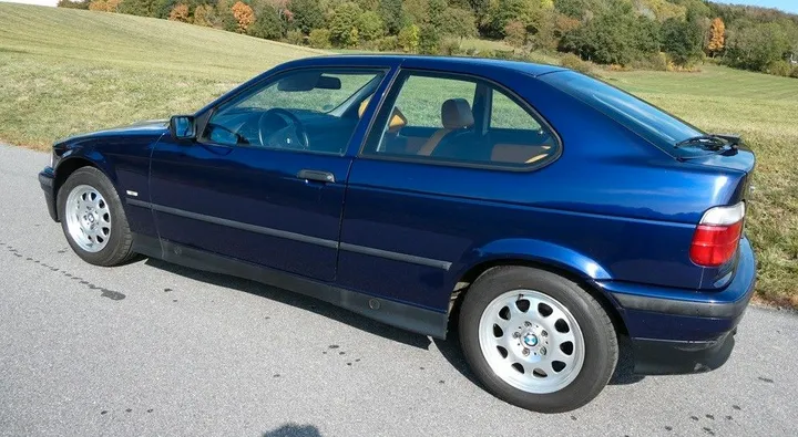 BMW 318
