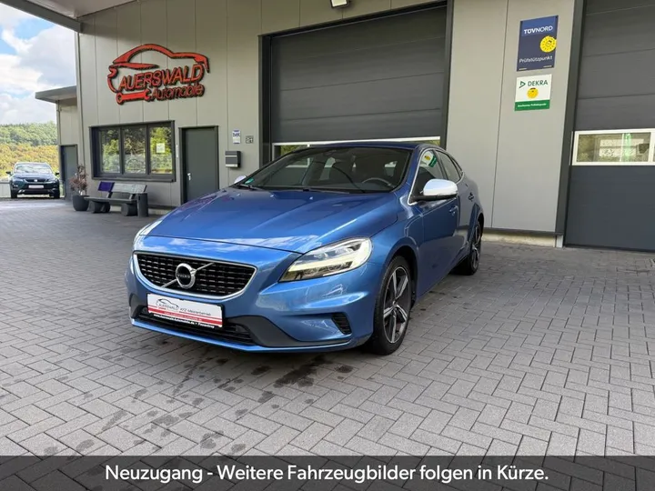 Volvo V40