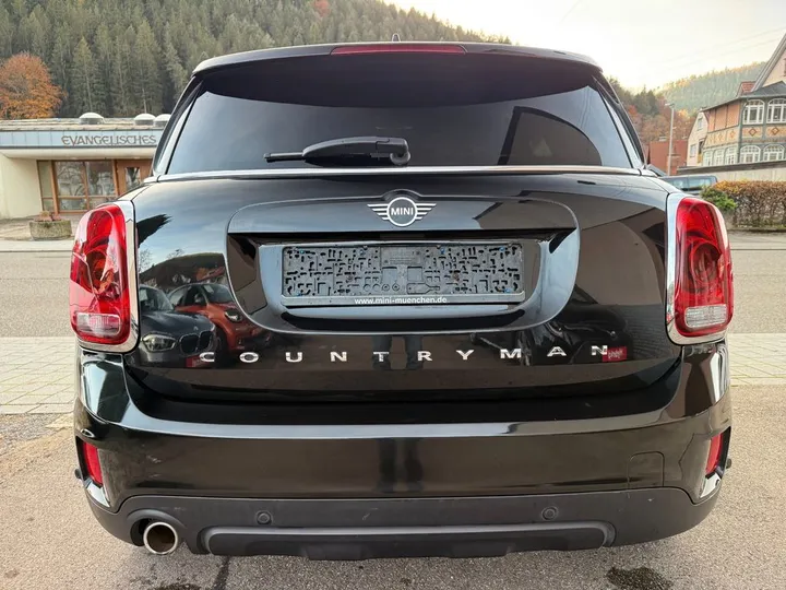 MINI Countryman D (Cooper)