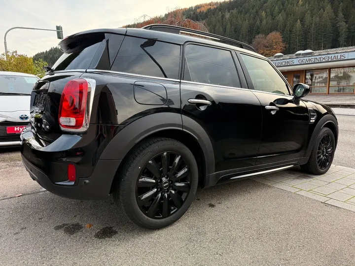 MINI Countryman D (Cooper)