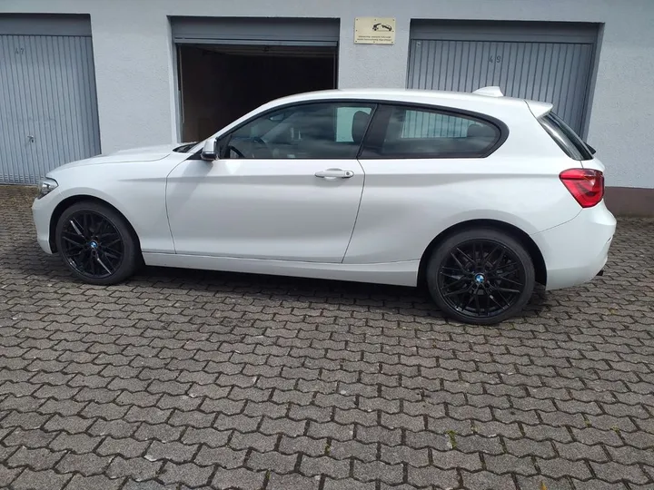 BMW 118