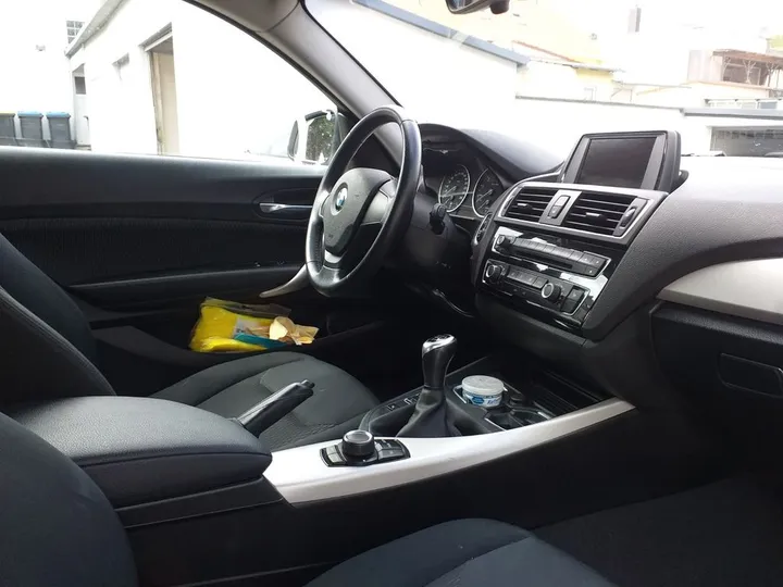 BMW 118