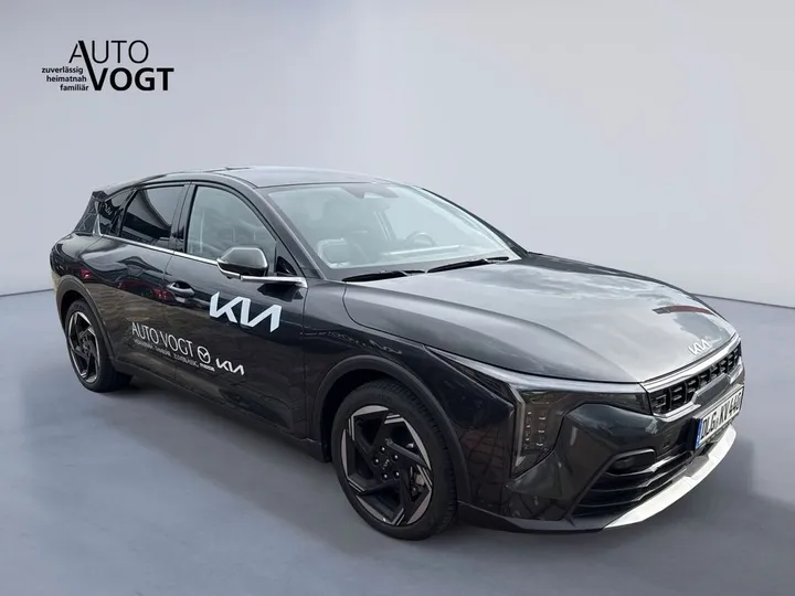 Kia K4