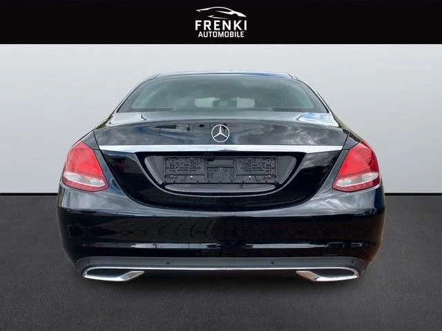 Mercedes-Benz C 180