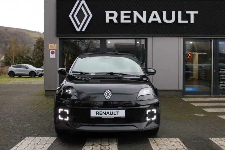Renault R 5