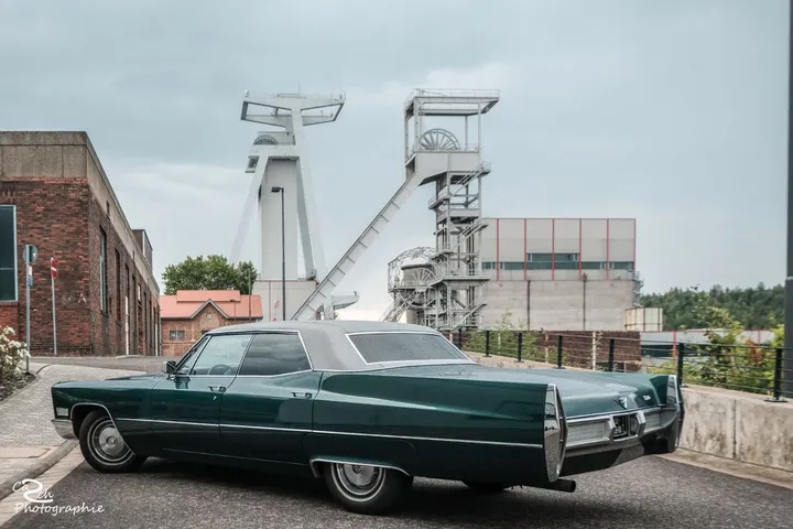 Cadillac Deville
