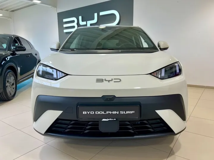 BYD DOLPHIN