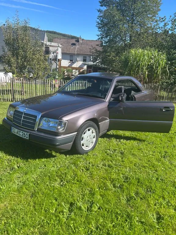 Mercedes-Benz CE 230