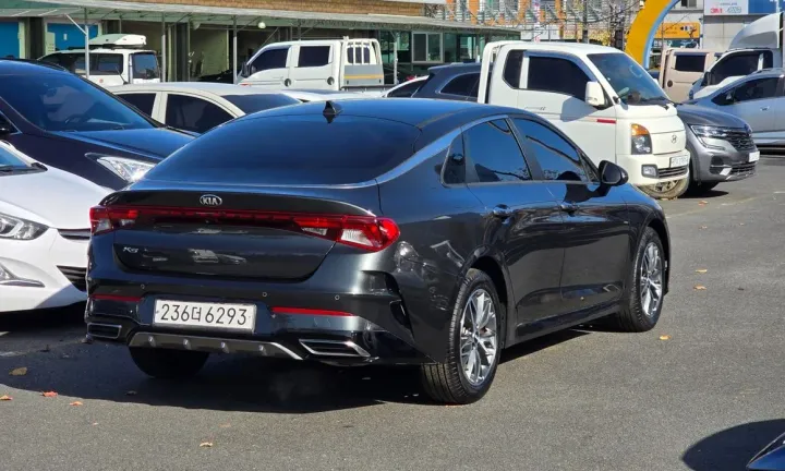 Kia K5