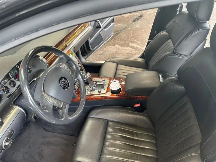 Volkswagen Phaeton