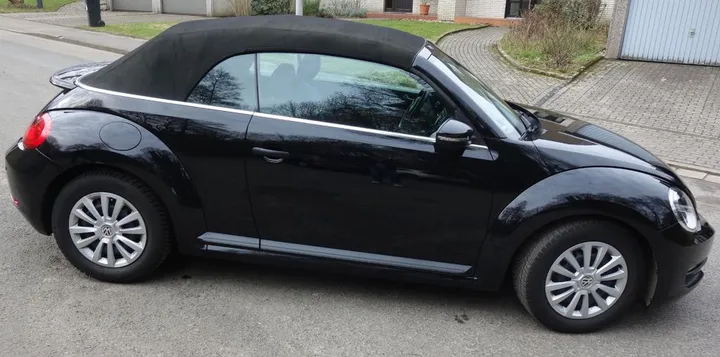Volkswagen New Beetle