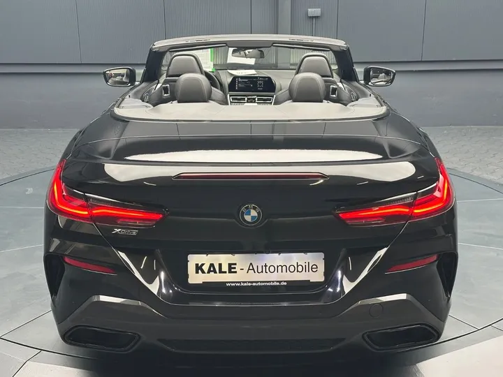 BMW 840