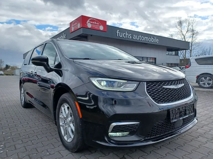 Chrysler Pacifica