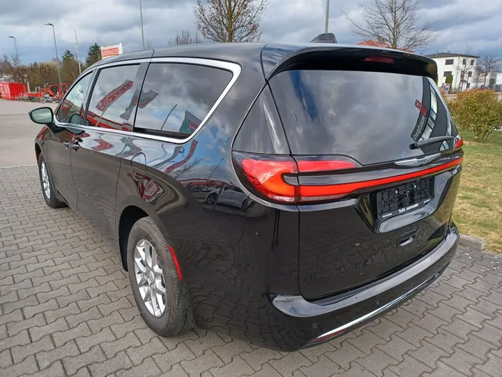 Chrysler Pacifica