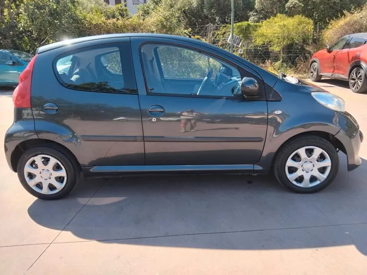 Peugeot 107