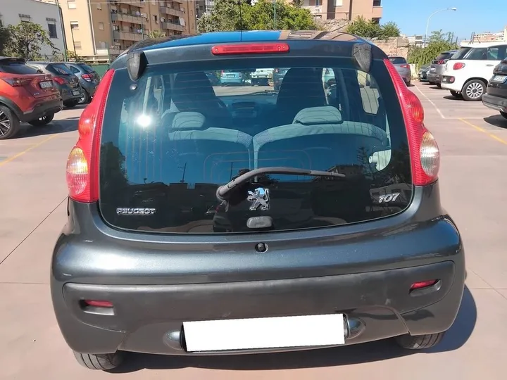 Peugeot 107