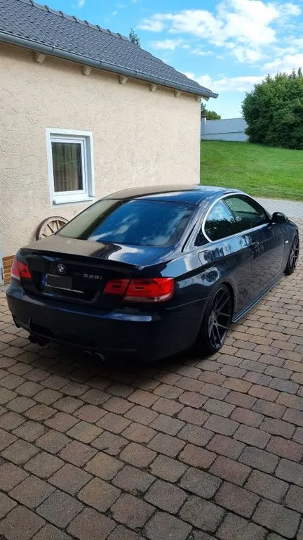 BMW 335