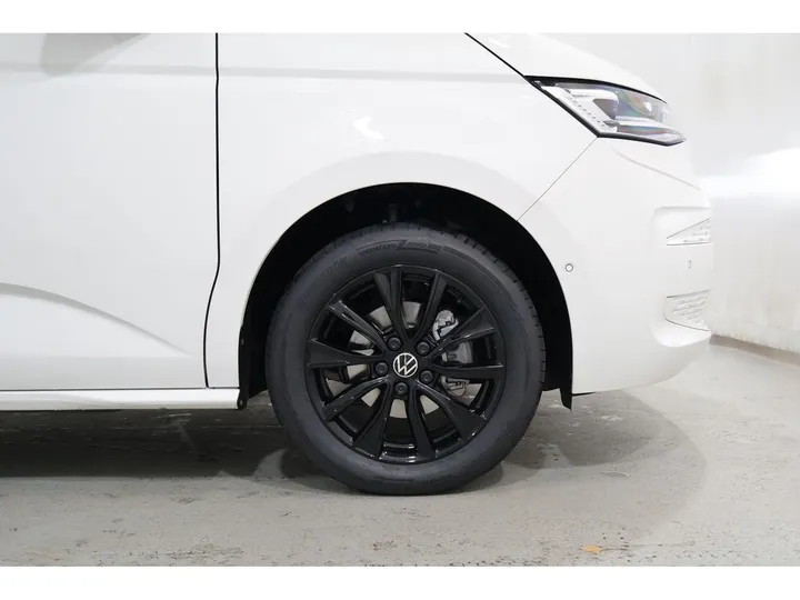 Volkswagen T7 California