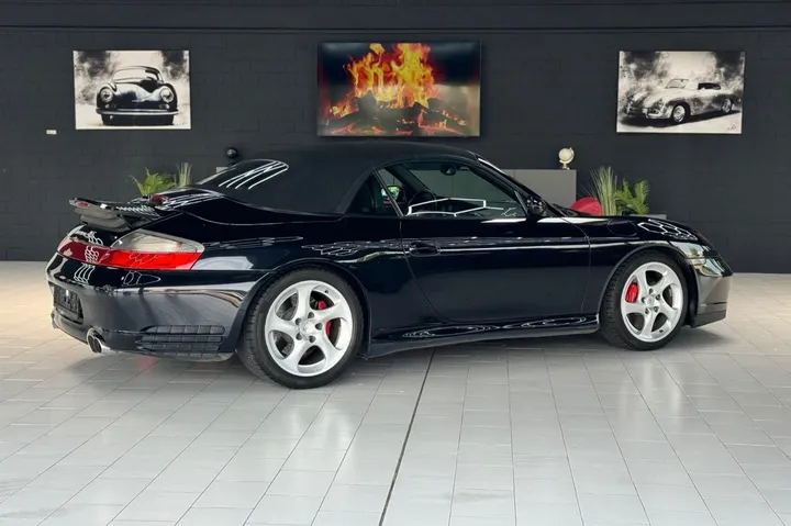 Porsche 996