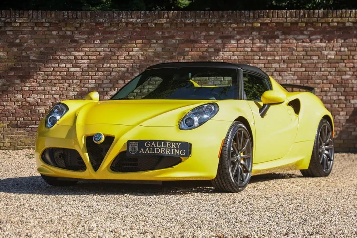 Alfa Romeo 4C