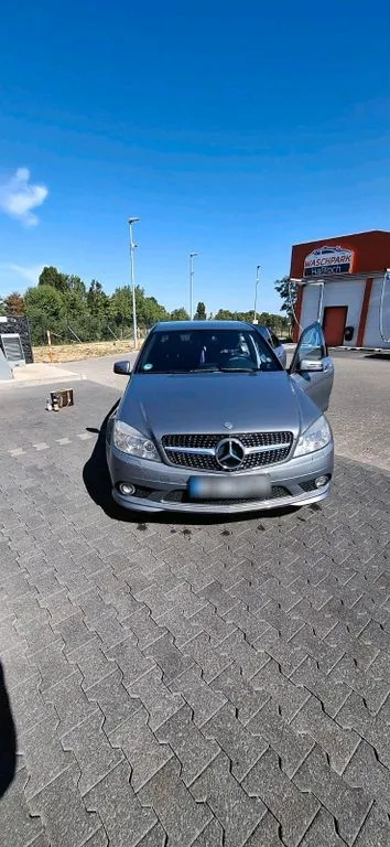 Mercedes-Benz C 280