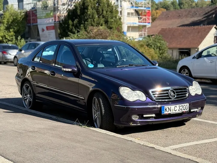 Mercedes-Benz C 320