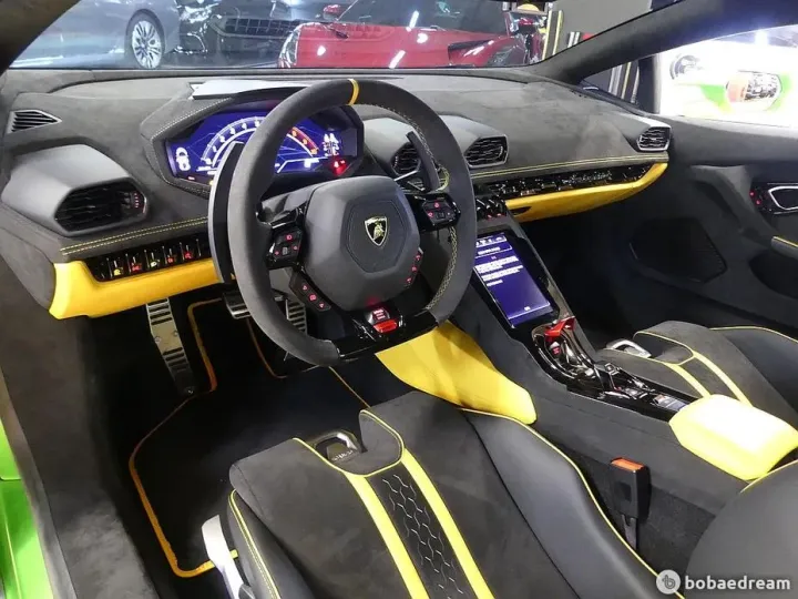 Lamborghini Huracan