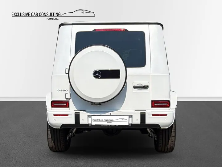 Mercedes-Benz G 500