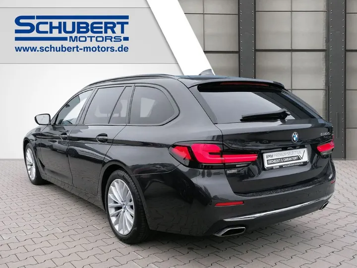 BMW 530