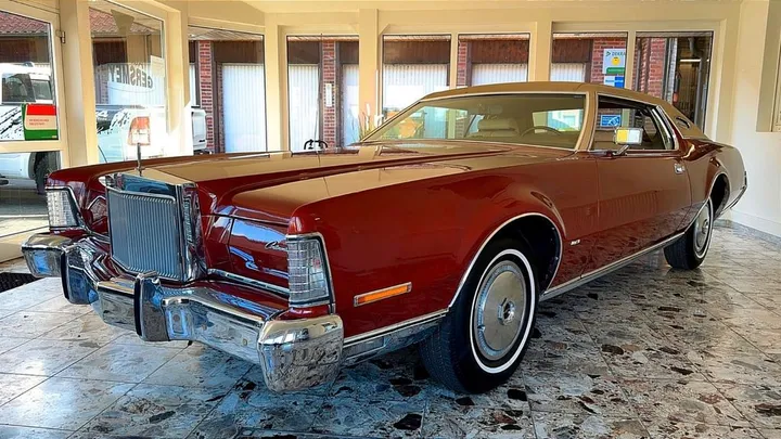 Lincoln Continental