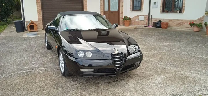 Alfa Romeo GTV