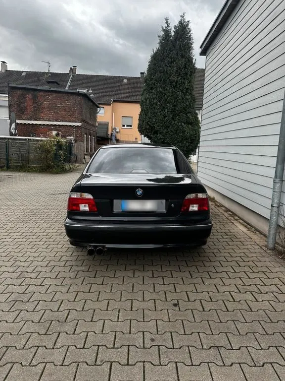 BMW 535