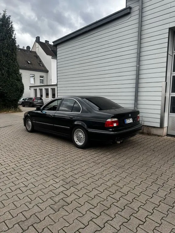 BMW 535