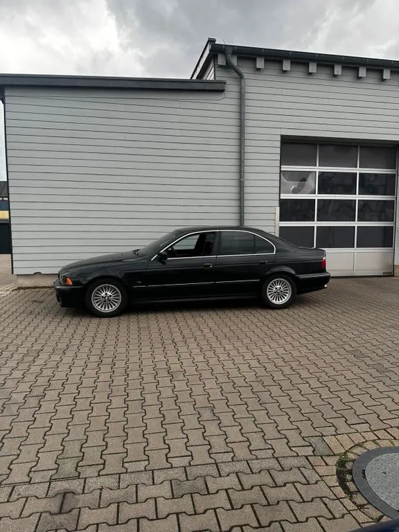 BMW 535