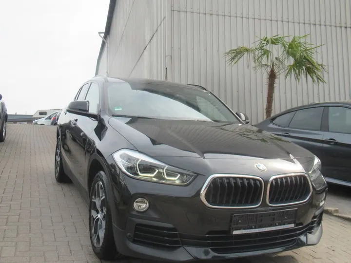 BMW X2