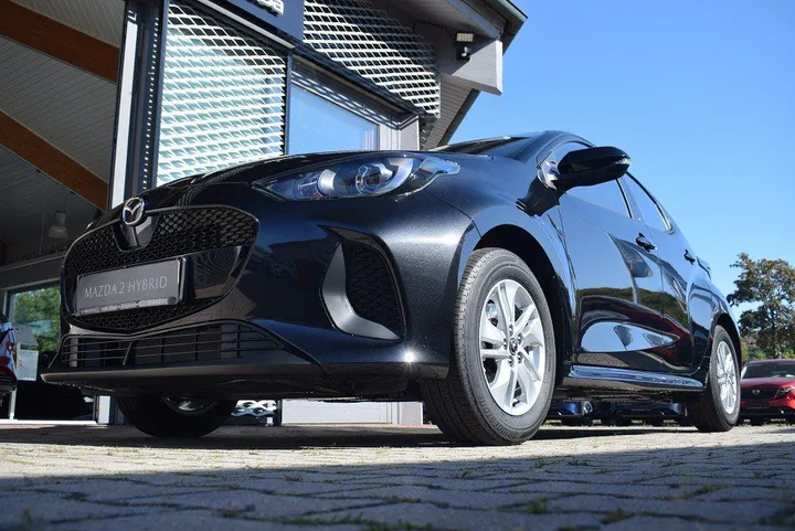 Mazda 2 Hybrid