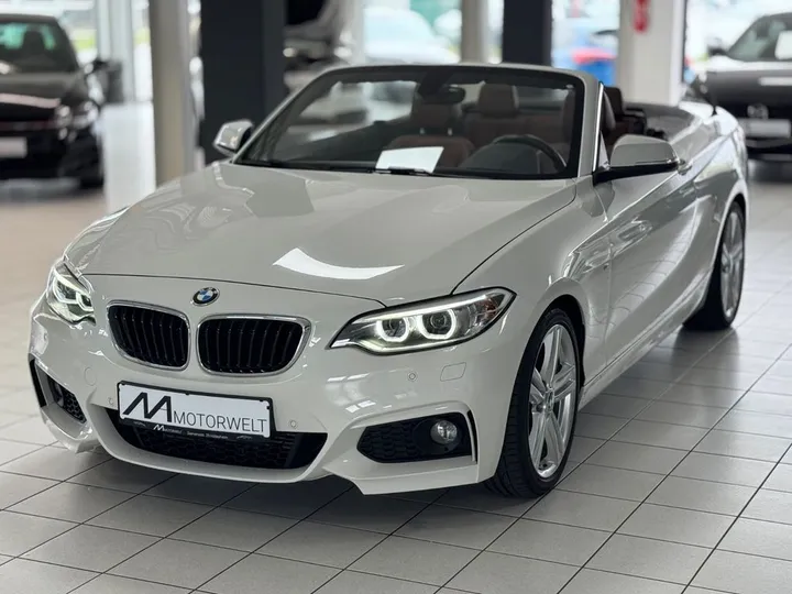 BMW 228