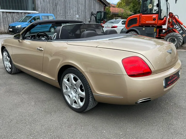 Bentley Continental GTC