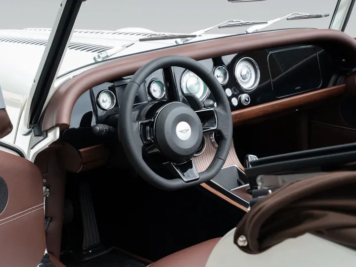 Morgan Plus 4