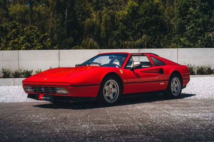 Ferrari 328